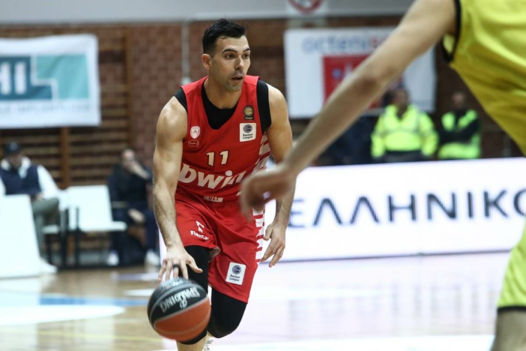 Εύκολη νίκη επί του Λαυρίου για τον Ολυμπιακό, χωρίς Μπαρτζώκα στον πάγκο