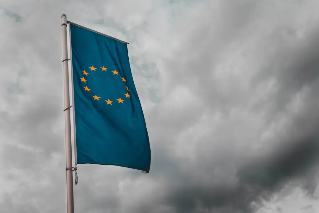 Στο ευρωπαϊκό Δικαστήριο η Ελλάδα για τη μη τήρηση των κανόνων για τις σιδηροδρομικές μεταφορές