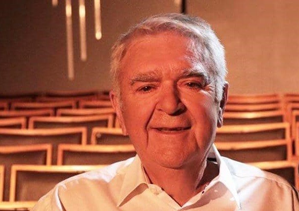 Ο γιος από τον πρώτο γάμο του Πασχάλη Τερζή και η απίστευτη ομοιότητά τους