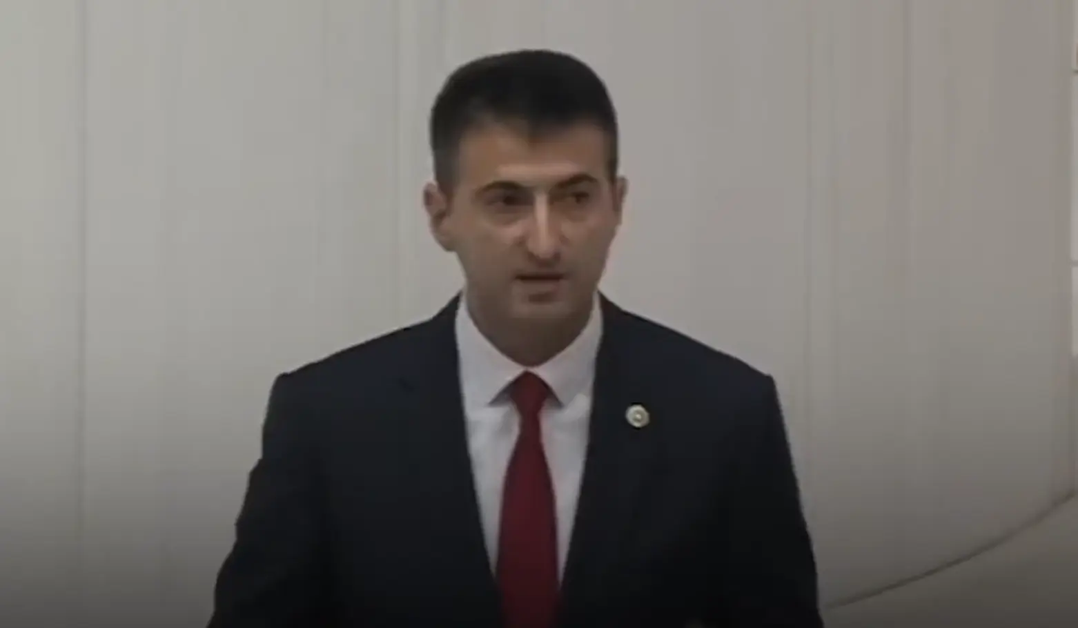 Δεν κατεβάζει υποψήφιο στις τουρκικές εκλογές του φιλοκουρδικό κόμμα