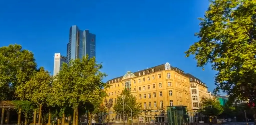 Ισχυρό πλήγμα στις μετοχές των Deutsche Bank και UBS – Επιμένουν οι φόβοι για τις τράπεζες