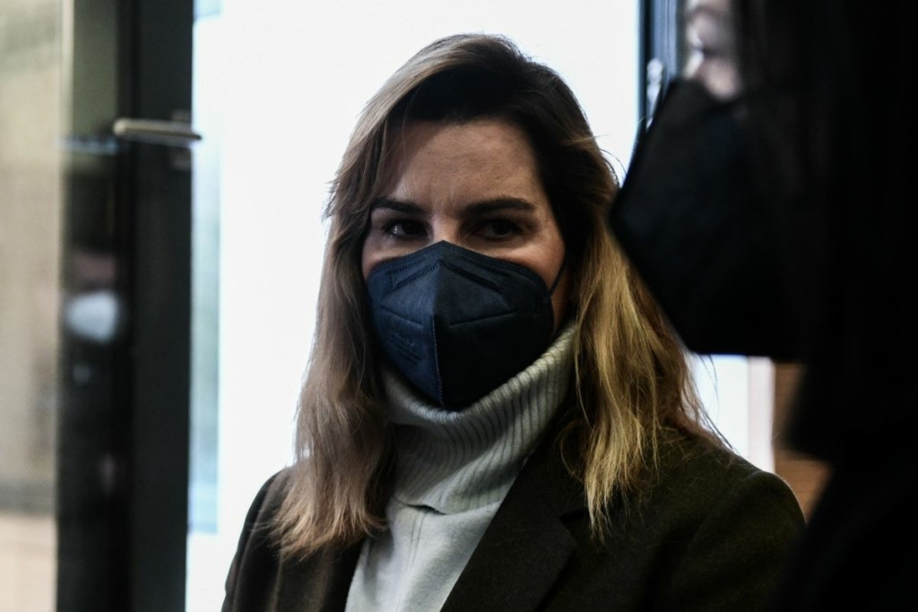 “Τραγική” η διαρροή του ονόματος της Ελένης Χρονοπούλου τονίζει η Σοφία Μπεκατώρου
