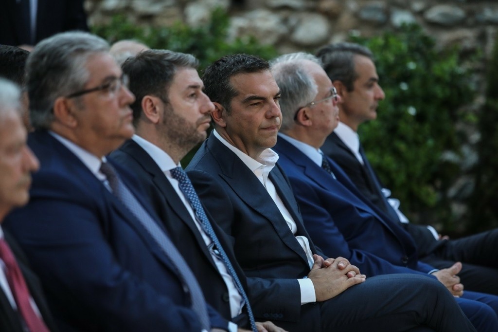 Σταυρόλεξο για δυνατούς λύτες η επόμενη ημέρα των εκλογών της 21ης Μαΐου – Η κόντρα Τσίπρα με Ανδρουλάκη, Βαρουφάκη και Κουτσούμπα