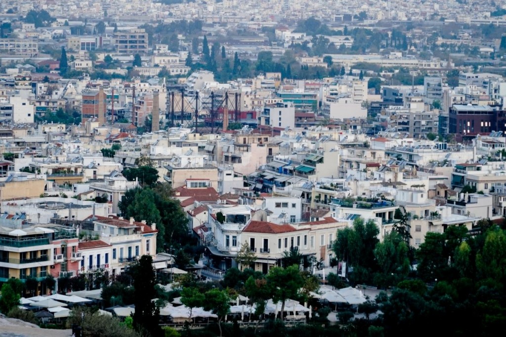 Έρευνα DEBATER για το πρόγραμμα στέγασης “σπίτι μου” – “Πολλοί εκτός προγράμματος”