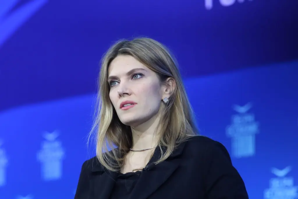 “Πανιά” για τις ευρωεκλογές ανοίγει η Εύα Καϊλή – Θέλει να είναι υποψήφια αν αθωωθεί