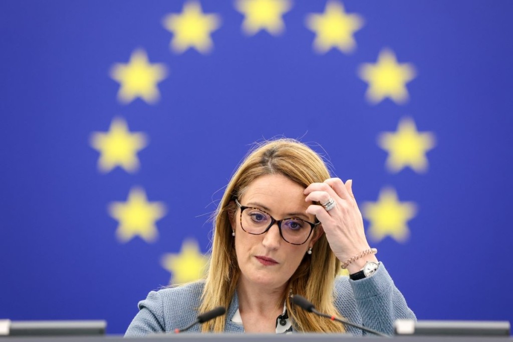 Άρση ασυλίας του Αλέξη Γεωργούλη ζητούν οι βελγικές Αρχές – Κάνει λόγο για “ψευδή και συκοφαντική καταγγελία” ο ευρωβουλευτής