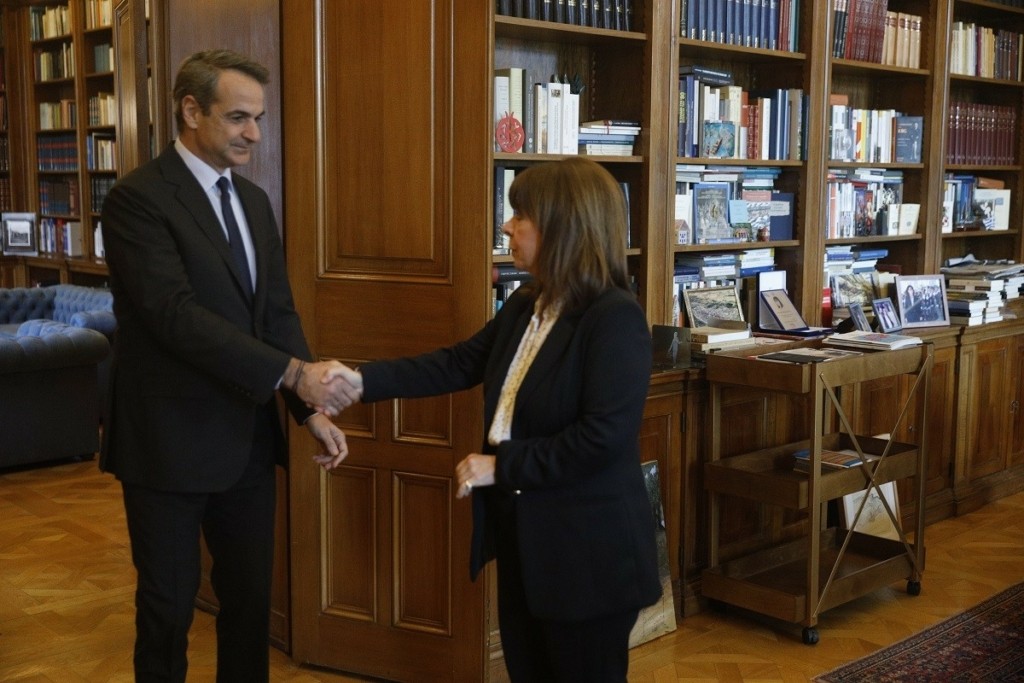 Το πρωί του Σαββάτου θα συναντηθεί με την ΠτΔ ο πρωθυπουργός Κυριάκος Μητσοτάκης