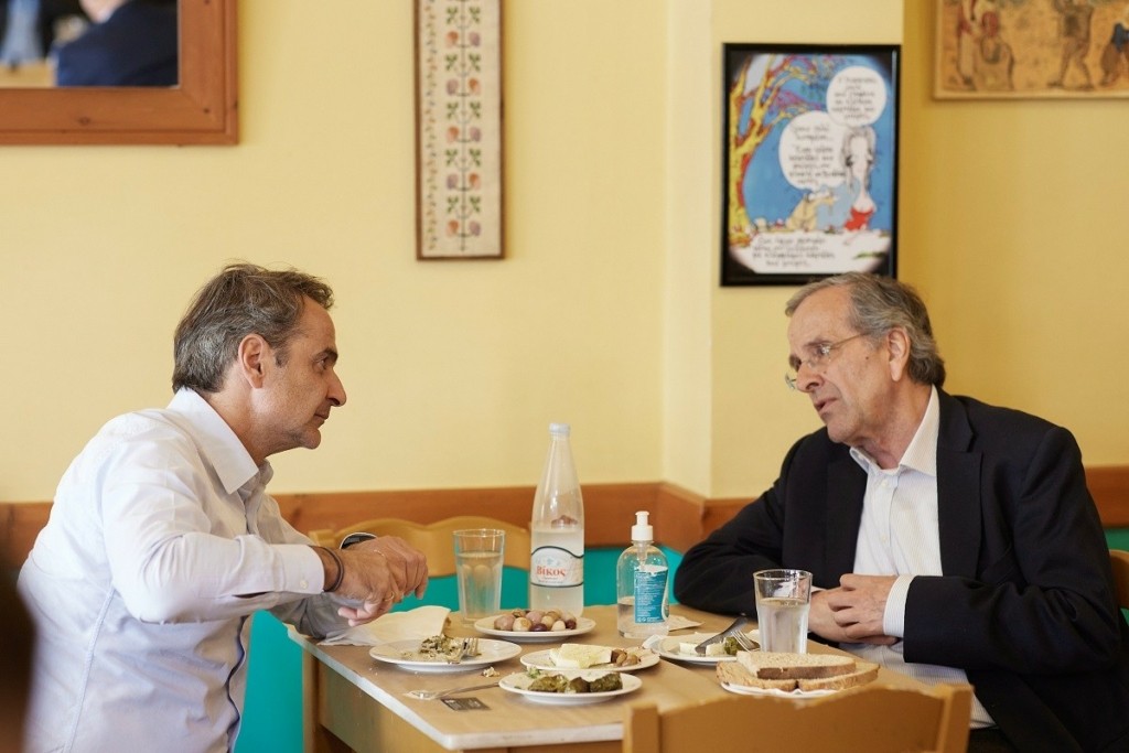 Γεύμα με συμβολικό μήνυμα για Μητσοτάκη και Σαμαρά στην Καλαμάτα