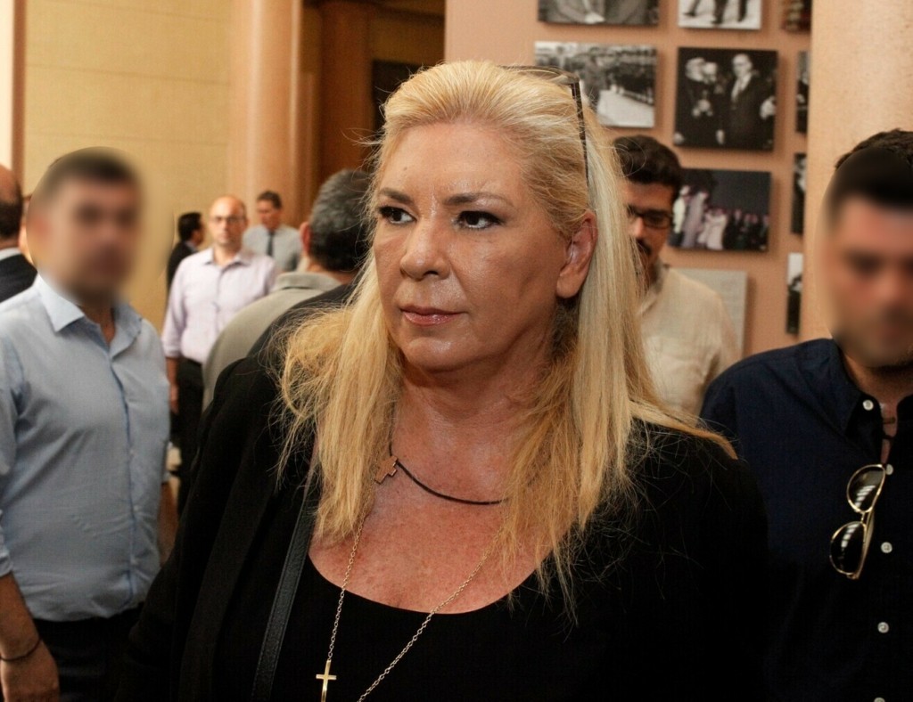 Δήμητρα Λιάνη Παπανδρέου στο DEBATER – “Δε θα έβαζα ποτέ σε δημοπρασία τα γράμματα που μου έστελνε ο Ανδρέας Παπανδρέου”