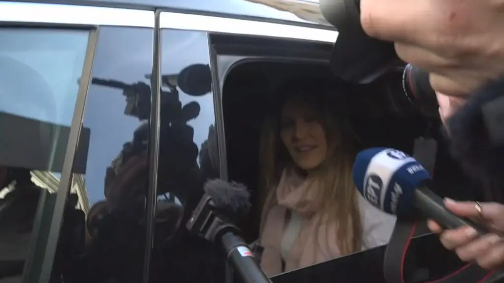 Αποφυλακίστηκε η Εύα Καϊλή – “Ο αγώνας συνεχίζεται με αποφασιστικότητα”