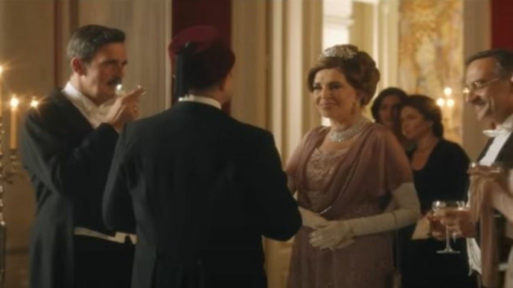 Μετά το “Maestro” στο Netflix και η ταινία “Σμύρνη μου Αγαπημένη” της Μιμής Ντενίση (vids)