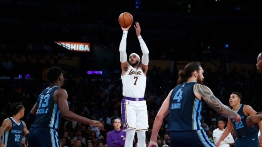 NBA: “Κρεμά” τα παπούτσια του ο Καρμέλο Άντονι