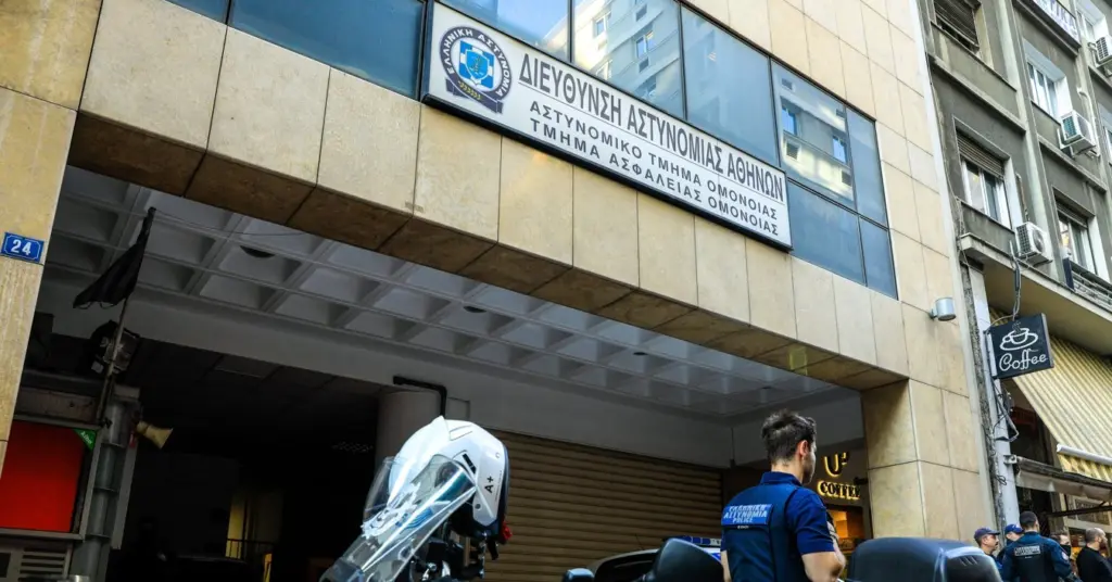 Ομόνοια: Κρατούμενος βρέθηκε νεκρός μέσα στο ΑΤ
