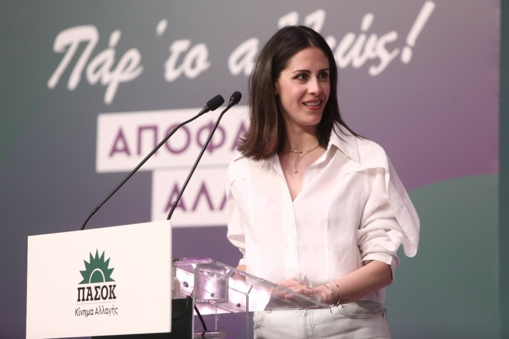 Τα «έβαλε» με το Luben η Ελένη Χρονοπούλου – «Σας αφήνω λίγη ώρα πριν κινηθώ νομικά»