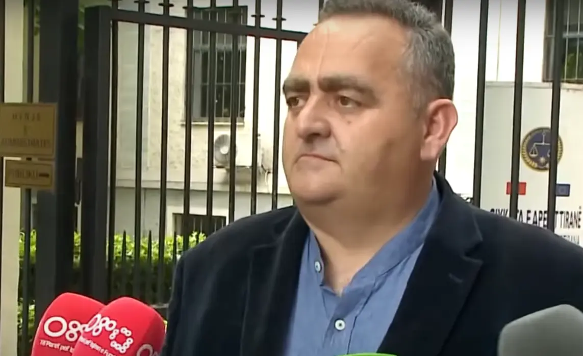 Στο νοσοκομείο ο Φρέντι Μπελέρης – Τι συμβαίνει με την κατάσταση της υγείας του