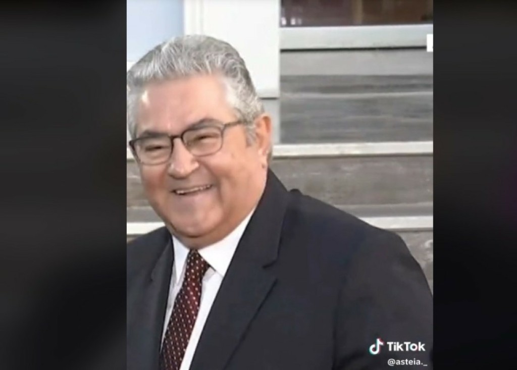 Viral ο Κουτσούμπας στο TikTok με την ατάκα για την γραβάτα στο debate