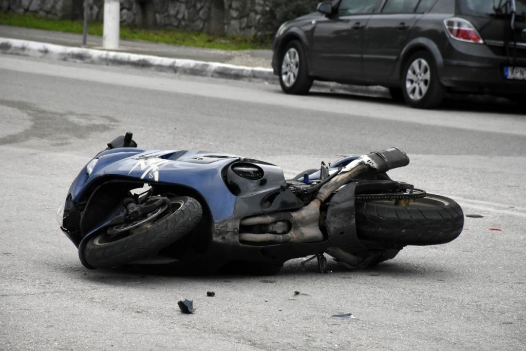 Περιστέρι: 17χρονος έκλεψε μηχανή και σκοτώθηκε σε τροχαίο λίγο αργότερα
