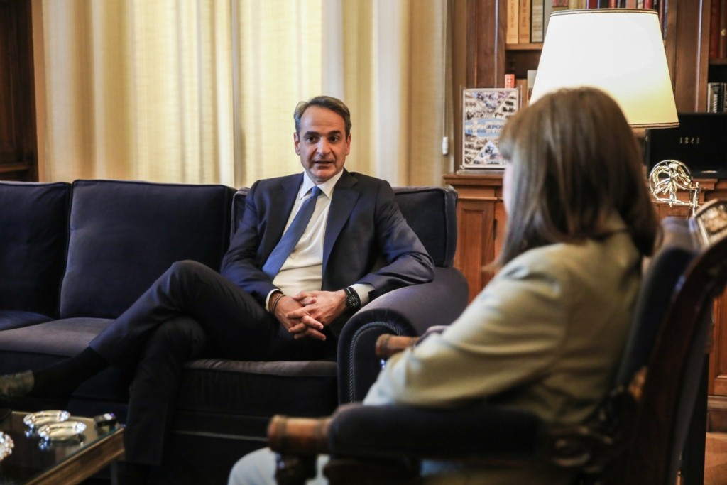 Ο Μητσοτάκης επιστρέφει το απόγευμα τη διερευνητική εντολή στη Σακελλαροπούλου – Εκλογές ενδεχομένως στις 25 Ιουνίου