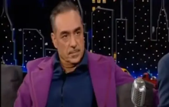 Επανεμφάνιση του Νότη Σφακιανάκη μετά από πολύ μεγάλο χρονικό διάστημα