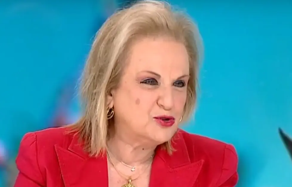 Ματίνα Παγώνη: Αποκάλυψε σε ποιο κόμμα θα το «ρίξει»… δαγκωτό (vid)