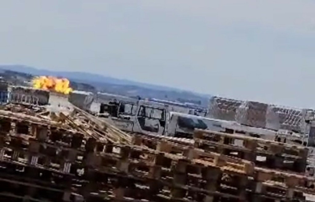 Τρόμος στη Σαραγόσα με τη συντριβή μαχητικού αεροσκάφους (vid)