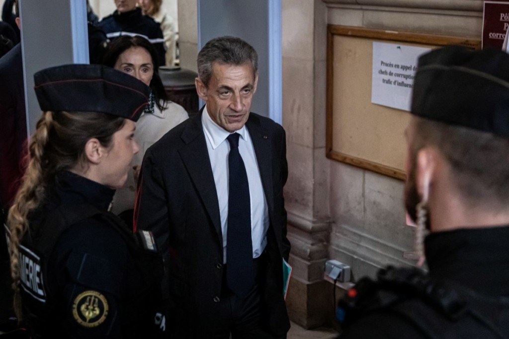 Οριστική καταδίκη για Σαρκοζί – Τρία έτη φυλάκιση, το ένα χωρίς αναστολή