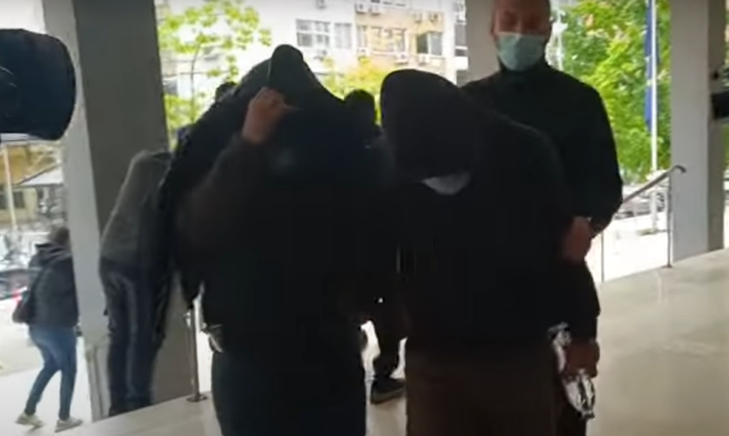 Θεσσαλονίκη: Στα δικαστήρια οι συλληφθέντες για τα 100 κιλά κοκαΐνης – Έχει μπει ξανά φυλακή το “ηγετικό” στέλεχος