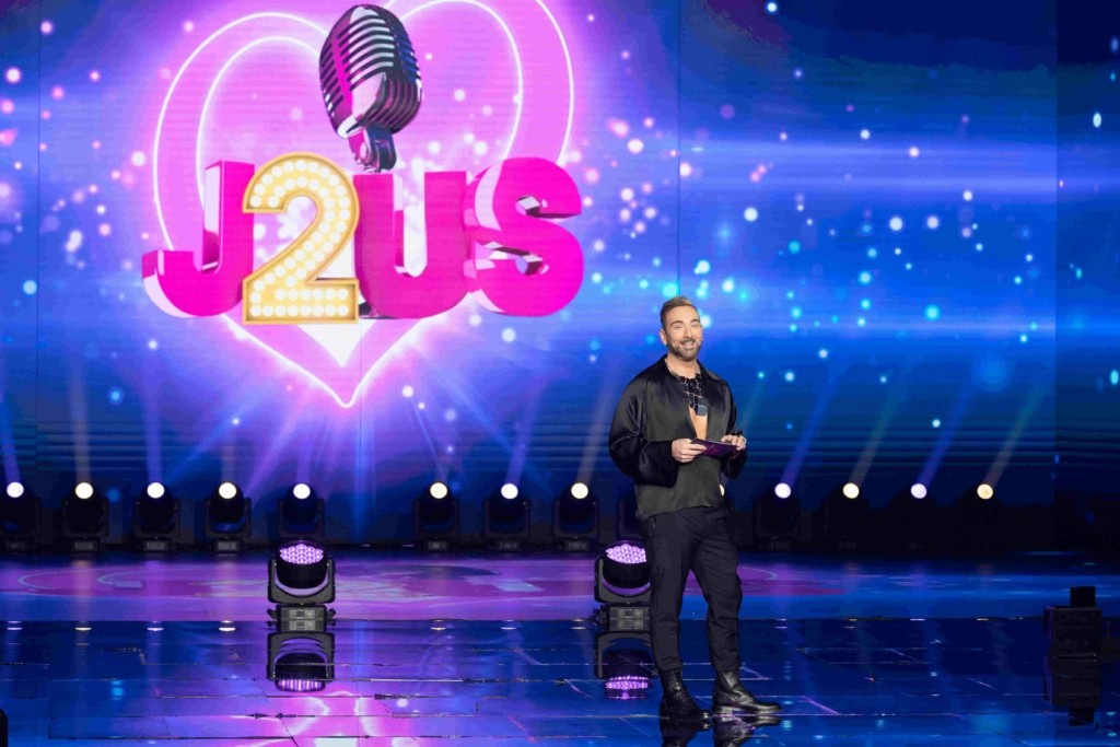 Just the 2 of Us: Το μεγαλύτερο φαντασμαγορικό show επιστρέφει σε νέα ώρα! (pics&vid)
