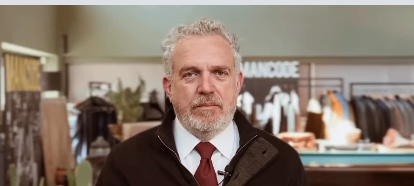 Χρήστος Ζαμπούνης – Το βιογραφικό, η ηλικία, τα βιβλία, η κόρη, οι σπουδές και το “savoir vivre”