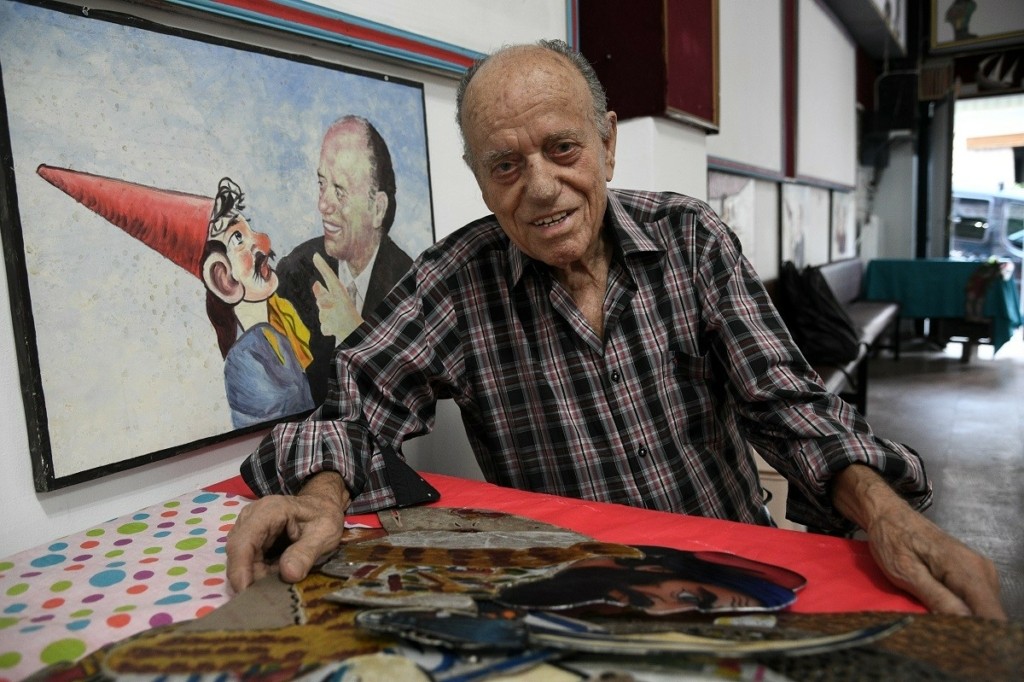 Πέθανε σε ηλικία 92 ετών ο καραγκιοζοπαίχτης Θανάσης Σπυρόπουλος
