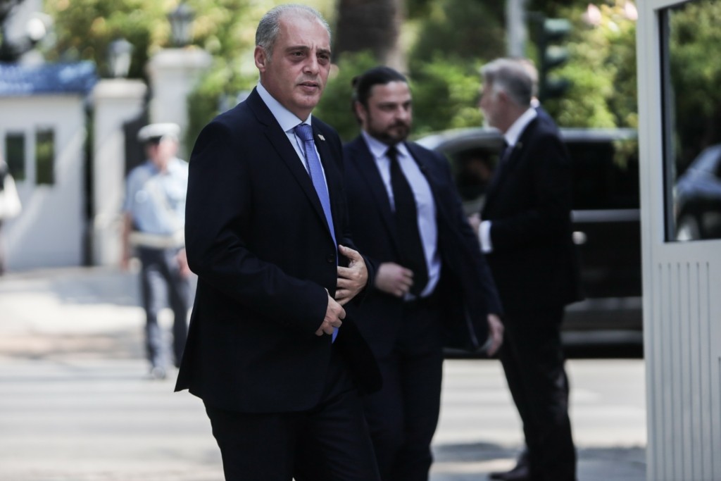 Αυτός είναι ο αδερφός του Κυριάκου Βελόπουλου που έχει αλλάξει το επώνυμό του (pics&vid)