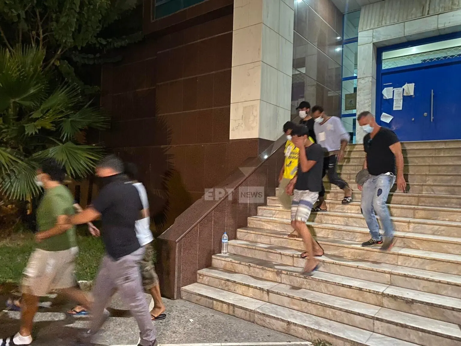 Ναυάγιο στην Πύλο: Προθεσμία για την Δευτέρα πήραν οι 9 συλληφθέντες που φέρονται ως διακινητές