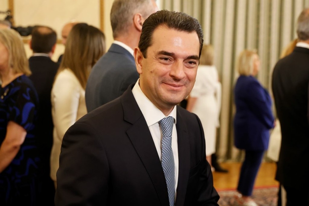 Κώστας Σκρέκας: «Άμεσες προτεραιότητες η καταπολέμηση της ακρίβειας και του πληθωρισμού»