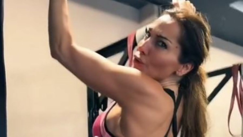 Η Δέσποινα Βανδή τρέλανε το TikTok με το χιουμοριστικό βίντεο που ανάρτησε από το γυμναστήριο