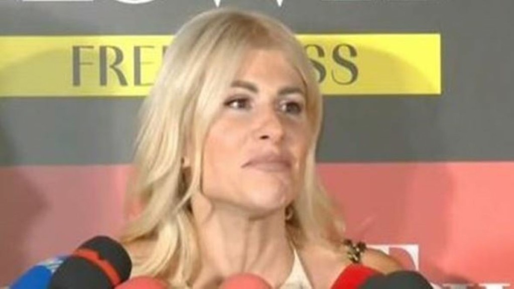 Η Ευρυδίκη Παπαδοπούλου “έδωσε στεγνά” τον Μαρτίκα: “Πρώτα την έπεφτε σε εμένα και μετά πήγε στη Βρισηίδα” (vid)