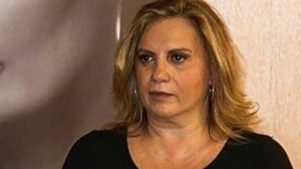 Μαριάννα Γιαλλούση: Το βιογραφικό, η ηλικία, το life coaching, η απώλεια του συζύγου της, τα παιδιά, το Instagram και “Οι Προδότες” (pic&vids)
