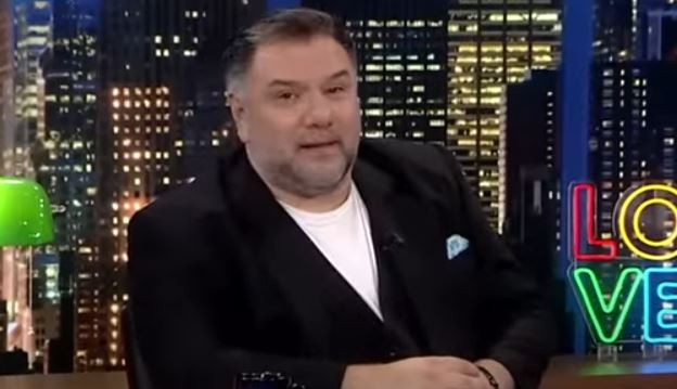 Ο Γρηγόρης Αρναούτογλου θέλει να επιστρέψει στην πρωινή ζώνη (vid)