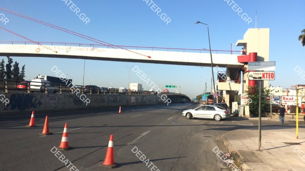 Κλειστή η έξοδος της Πέτρου Ράλλη στον Κηφισό λόγω έργων – Ετοιμόρροπη κολώνα