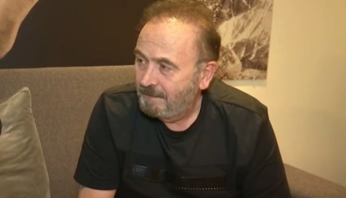 Πανευτυχής ο Σταμάτης Γονίδης στη βάφτιση του εγγονού του – “Τα δάκρυα της συγκίνησης είναι διαμάντια υγρής μορφής” (vid)
