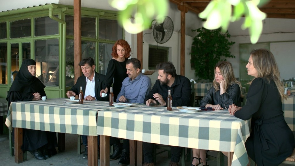 Μαύρο Ρόδο: Ένα ανώνυμο τηλεφώνημα στην αστυνομία δίνει πληροφορίες για το πού μπορεί να βρίσκονται οι κλεμμένες εικόνες