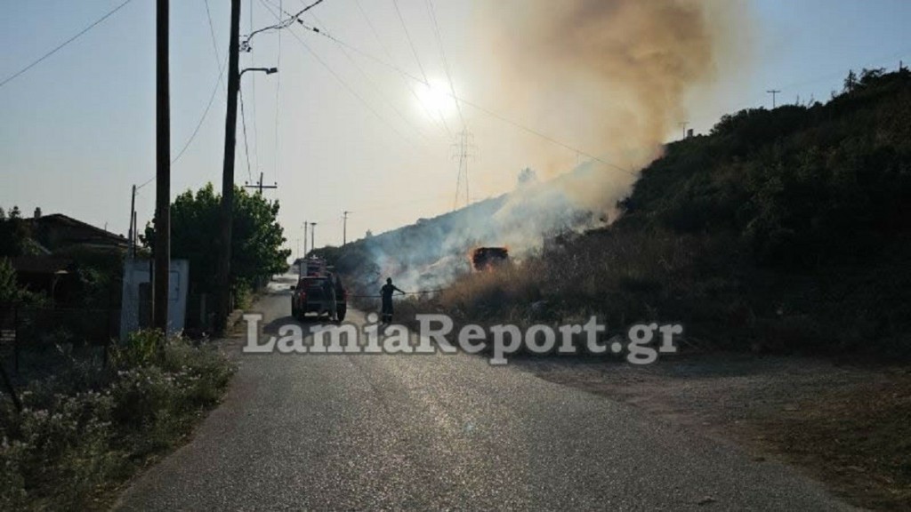 Φωτιά ΤΩΡΑ στη Λαμία σε υποσταθμό της ΔΕΗ