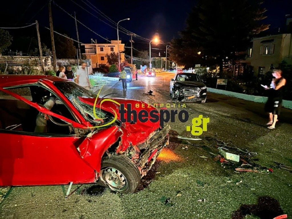 Σοβαρό τροχαίο και τραυματισμός για τον Δήμαρχο Ηγουμενίτσας (pics)
