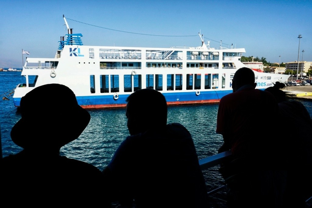 Κοινωνικός Τουρισμός 2023: Ανοίγει εκ νέου αύριο η πλατφόρμα – Ποιους αφορά