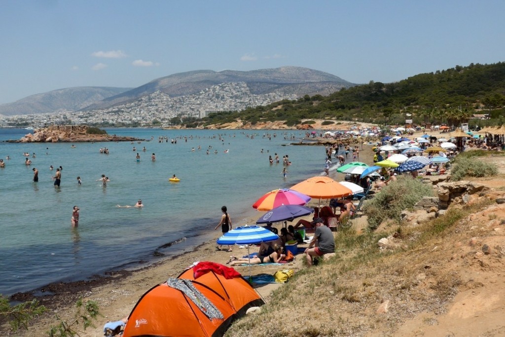 Καβούρι: Υπεράνθρωπες οι προσπάθειες από γιατρούς και διασώστες για να σωθεί ο 6χρονος – Το χρονικό της τραγωδίας