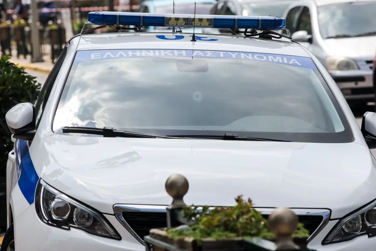 Άλιμος: Περίεργη κλοπή σε κατάστημα επίπλων – “Ξάφρισαν” χρηματοκιβώτιο χωρίς ίχνη παραβίασης