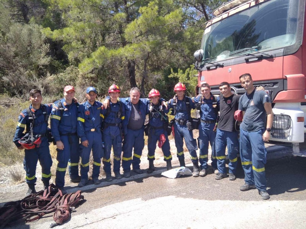 Στη Ρόδο παραμένουν δυνάμεις από Αθήνα για έλεγχο και πιθανές αναζωπυρώσεις (pic&vid)