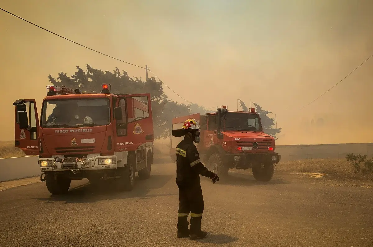 Υψηλός κίνδυνος πυρκαγιάς την Κυριακή – Ποιες περιοχές είναι στο κόκκινο