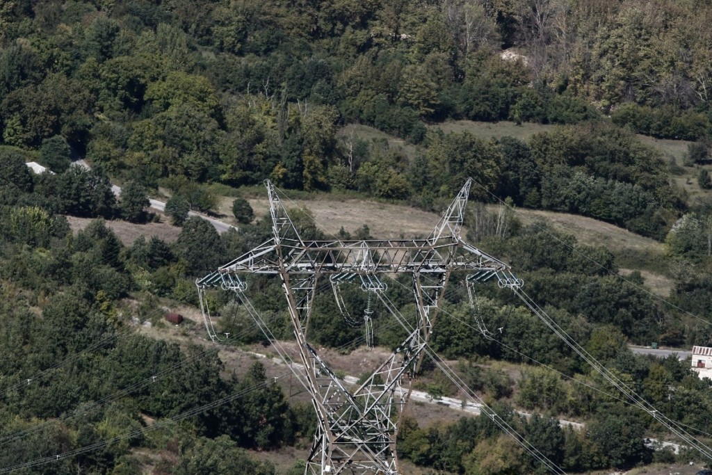 Εργατικό ατύχημα στη Φλώρινα – Εργαζόμενος του ΑΔΜΗΕ «κεραυνοβολήθηκε» κλαδεύοντας δέντρα