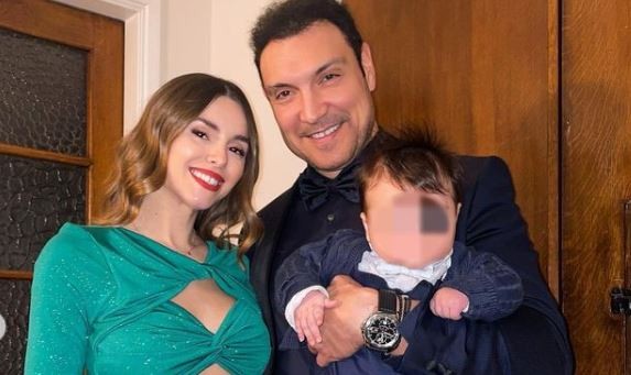 Πρώτη επέτειος γάμου για την Ιωάννα Σιαμπάνη και τον Τζίμη Σταθοκωστόπουλο
