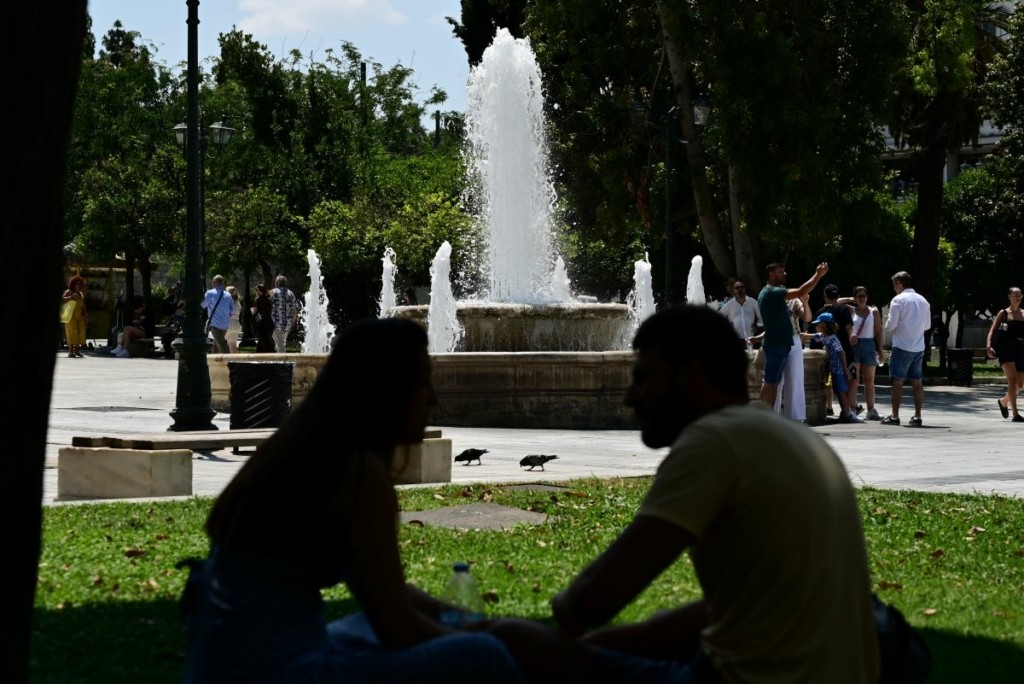 Καιρός: Συννεφιά και βροχές και σήμερα – Που θα σημειωθούν τα φαινόμενα